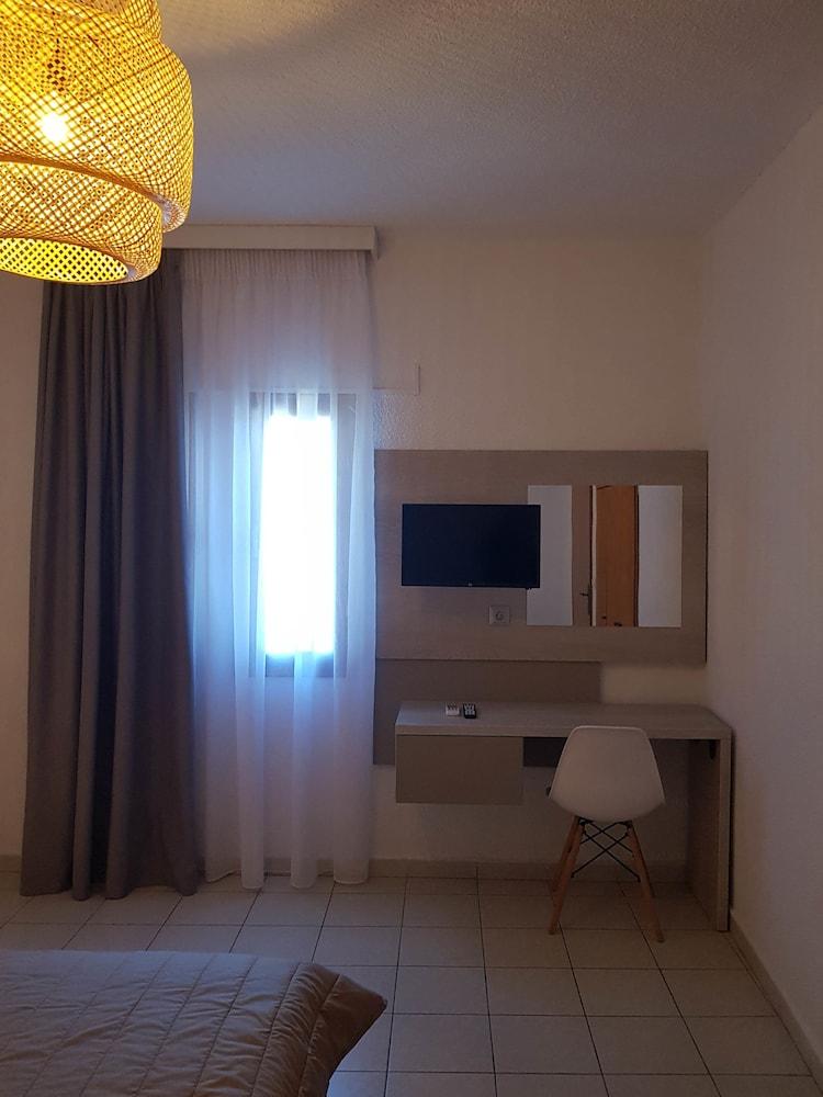 Alkinoos Hotel