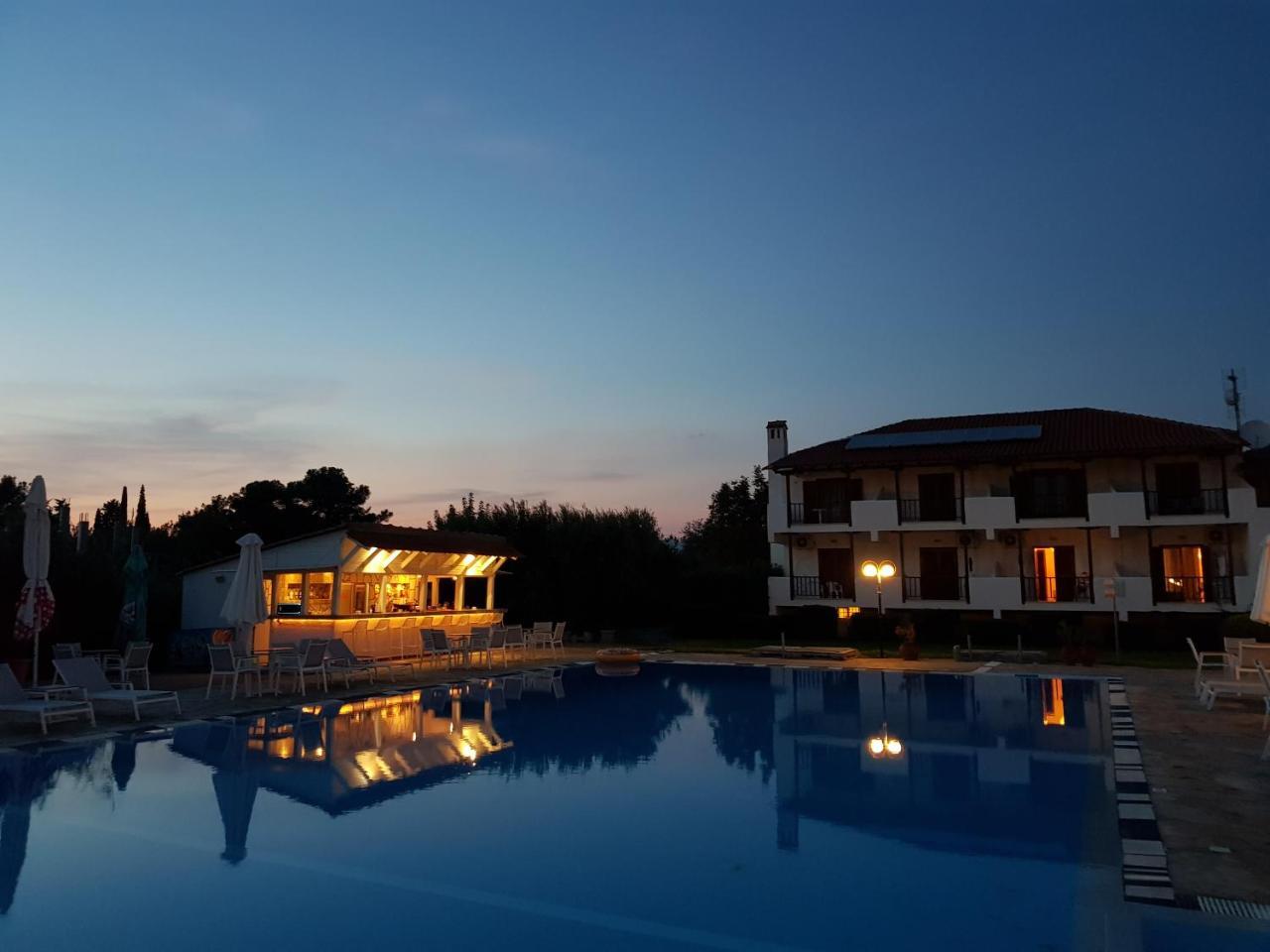 Alkinoos Hotel 3*